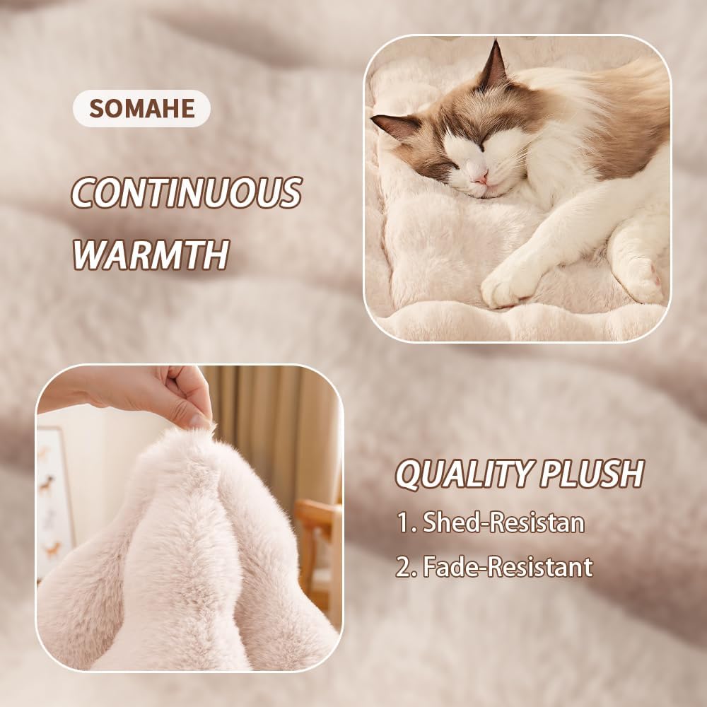 Cat Beds for Indoor Cats Faux Fur Pet Pad Mat Plush Kitten Bed with Non-Slip Bottom for Carriers/Couch Dog & Puppy Friendly 35 x 27 Inch X-Large White