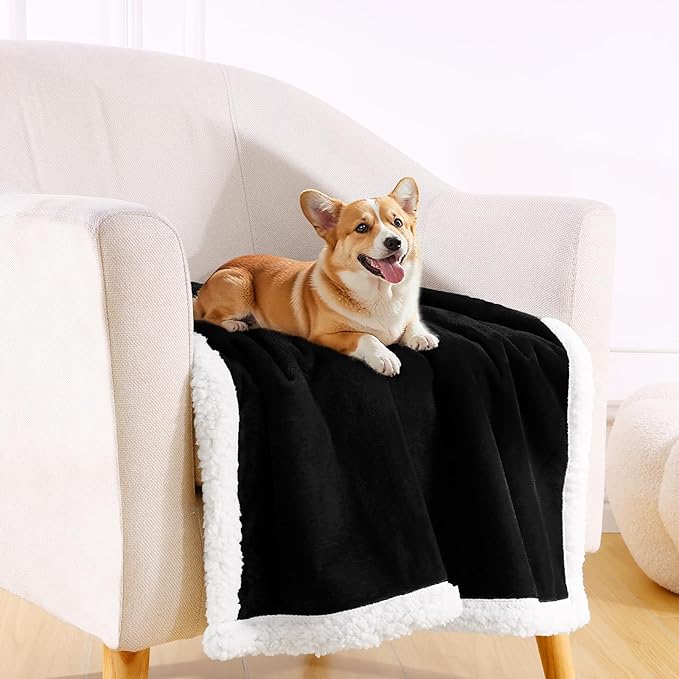Smiry Waterproof Blanket Throw for Large Dogs, Soft Reversible Dog Blanket for Sofa Couch Bed, Washable Leakproof Sherpa Fleece Furniture Couch Cover Protector(60"x80", Black/White)