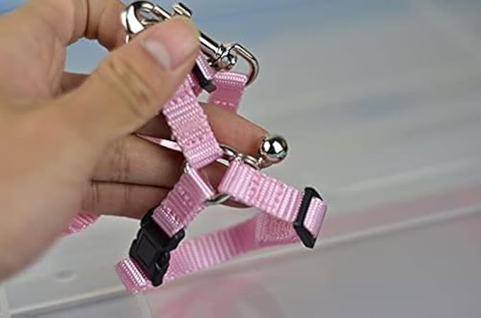 Adjustable Small Pet Hedgehog Harness for Training Playing Traction Rope (Pink)