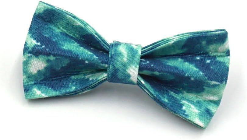 Personalized Cat Collar with Bells,Velvet Customized Small Cat Collar with Name Tag,Pet Collar with Name Phone Number Engraved ID Tags for Boy and Girl Kitten Cats (Green Water Wave)