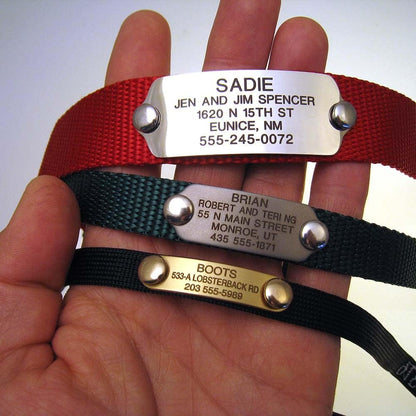 LuckyPet Rivet-On Pet ID Tag - Personalized, Silent and Customized - Suitable for Cats and Dogs - Heavy-Duty Pet Identification - Engraved Tags - Small, Polished Brass Finish