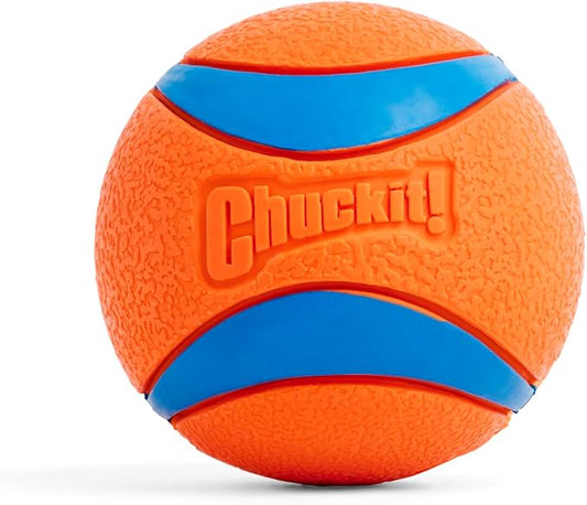 Chuckit! Ultra Ball Dog Toy - Size XL - For Dogs 100+ lbs - Made from Durable Rubber - Super Bouncy - Floats in Water - 3.5-inch Diameter - Pack of 1