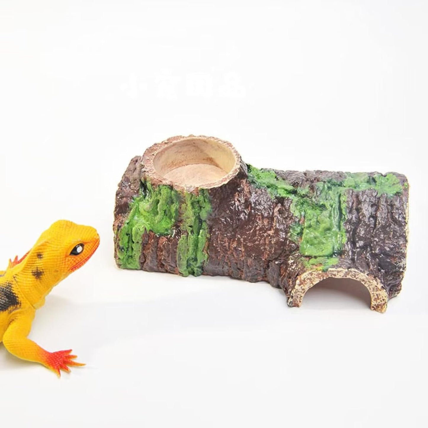 Medium Realistic Resin Hollow Log Hideout Natural-Looking Reptile Hide with Exterior Feeding Ledge Suitable for Bearded Dragons Geckos & Exotic Pets
