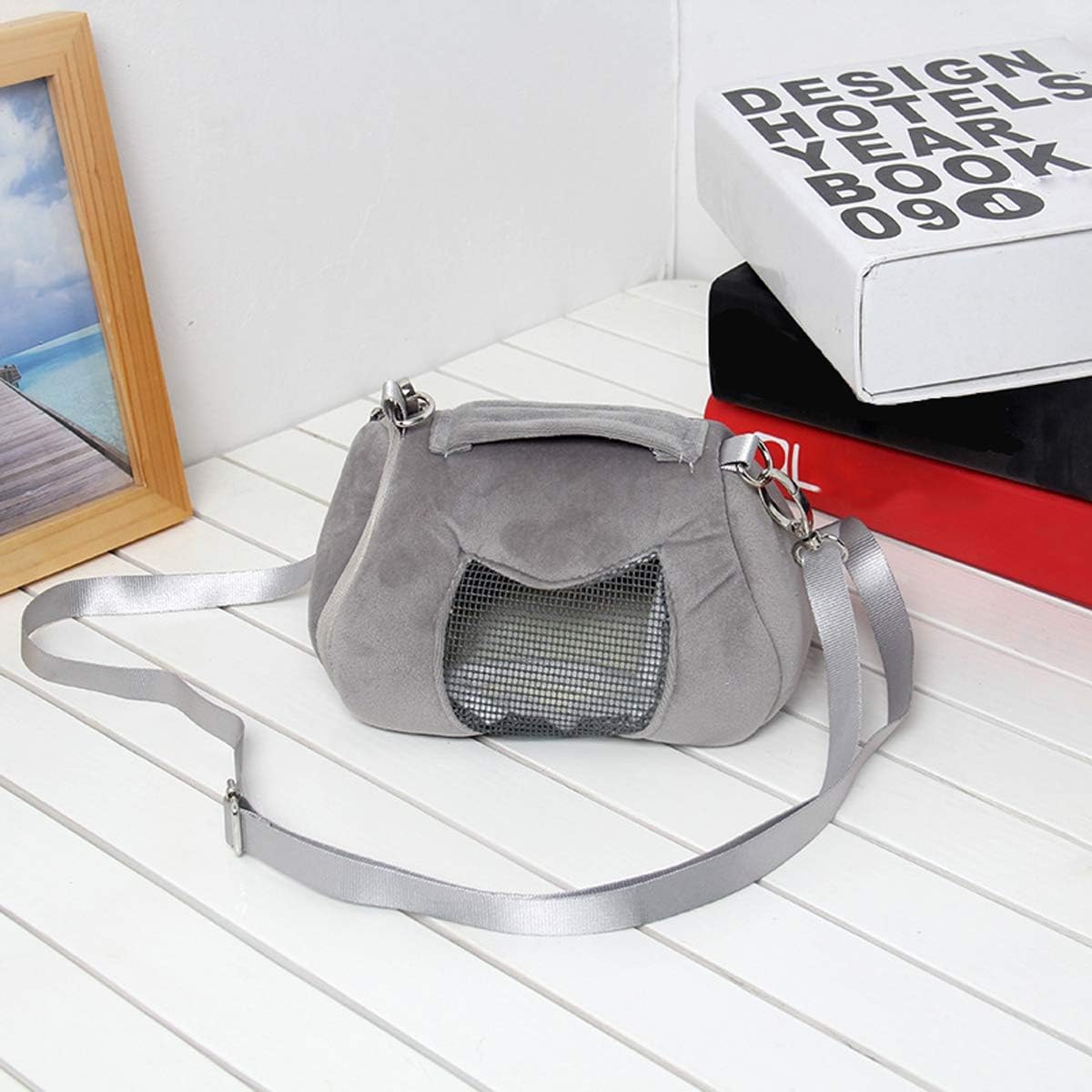 Wontee Hamster Carrier Bag Portable Outdoor Travel Handbag with Adjustable Single Shoulder Strap for Hamster Small Pets (Grey)