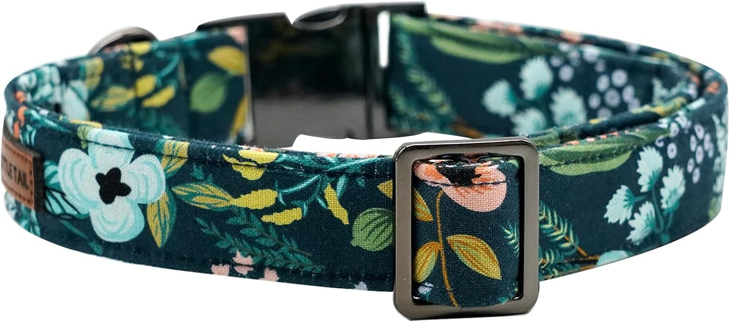 Elegant little tail Dog Collar, Floral Pet Collar Durable Darkblue Flower Dog Collars Male or Female Holiday Pet Gift Adjustable Dog Collar for Large Dogs