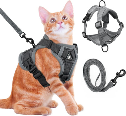 Cat Harness and Leash for Walking Soft Cat Harness Escape Proof, Adjustable Kitten Harness Cat Leash Reflective Strips Jacket, Breathable Cat Vest Harness Set for Kitten Easy to Wear Outdoor Walking