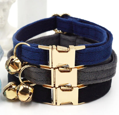 Personalized Cat Collar with Bells,Velvet Customized Small Cat Collar with Name Tag,Pet Collar with Name Phone Number Engraved ID Tags for Boy and Girl Kitten Cats (Black)