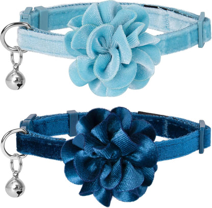azuza 2 Pack Cat Collar Floral with Bell and Removable Flower Bowtie Breakaway Adjustable Velvet Fabric Cat Collar for Pets and Daily Decoration，Blue & Royal Blue
