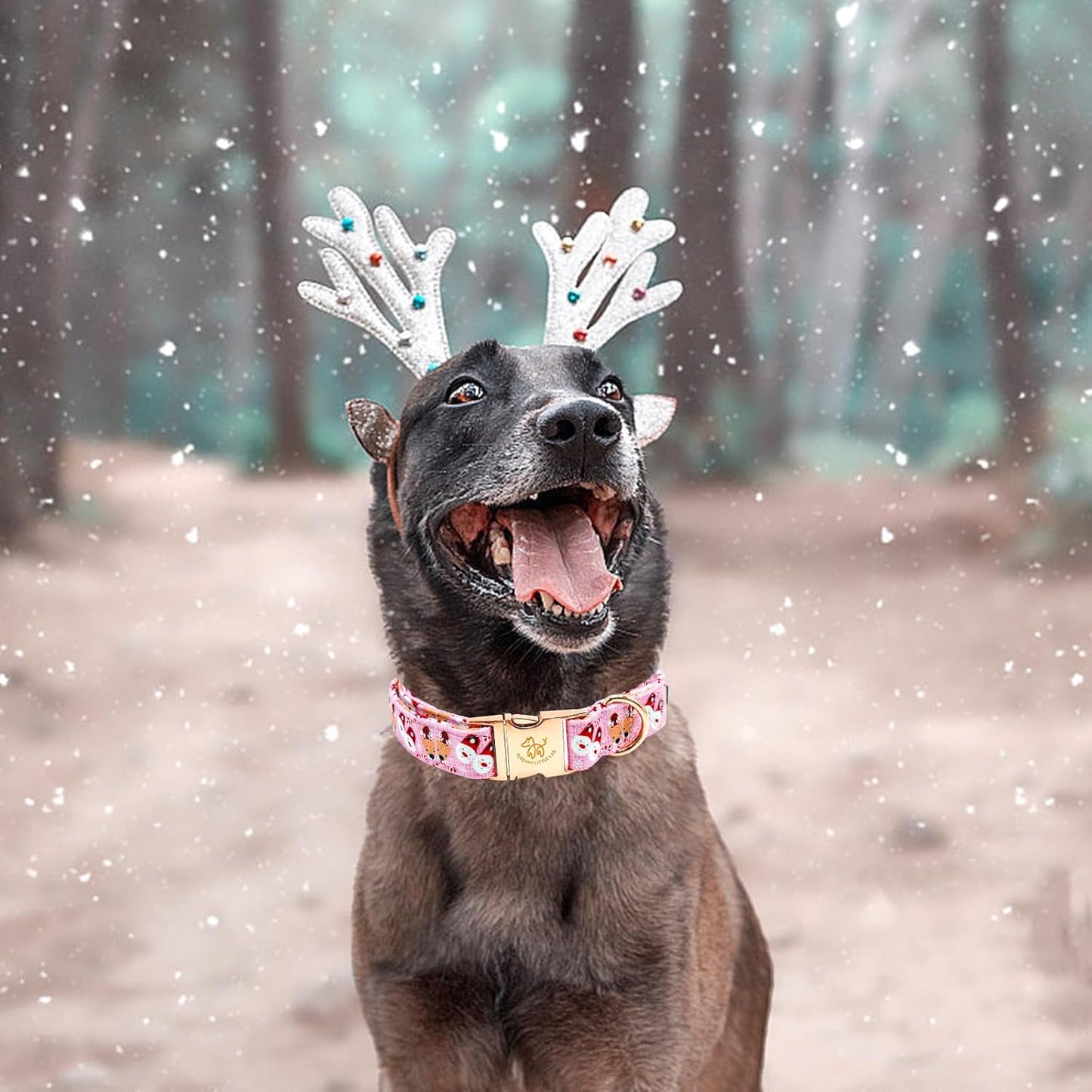 Elegant little tail Christmas Dog Collar, Pink Deer Print Pet Collar Dog Durable Cute Dog Collars Winter Holiday Male or Female Pet Gift Adjustable Dog Collar for Large Dogs