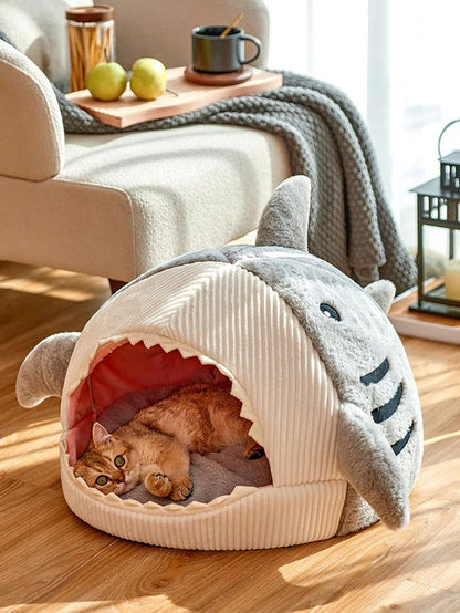 QWINEE Cat Mat Shark-Shaped Kennel Kitten Bed Hideout House Warm Soft Comfortable Semi-Closed Cat Dog Nest Grey Medium