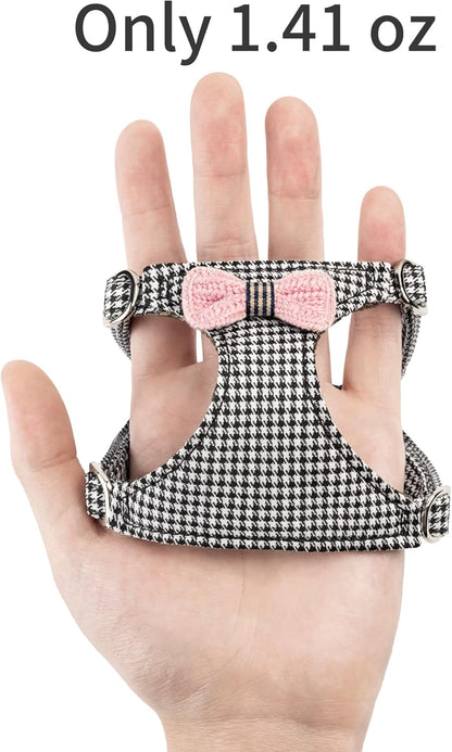 Puppytie No Pull xs Dog Harness with Multifunction Dog Leash,Soft Adjustable No Choke Escape Proof Pet Harness Vest,Knitted Black-White,xs