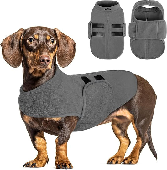 Queenmore Small Dog Sweaters, Soft Fleece Vest Pullover Dog Jacket with Leash Hole, Warm Winter Dogs Clothes Cold Weather Doggy Dachshund Sweater for Small Dogs Cats Boy or Girl (Grey, XS)