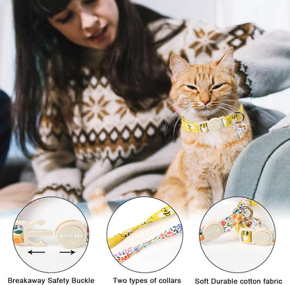 ARING PET 2 Pack Cat Collars-Cute Breakaway Cat Collar with Bell & Pendant, Adjustable Floral&Bees Pattern Kitten Collars with Safety Buckle for Girl and Boy Cats