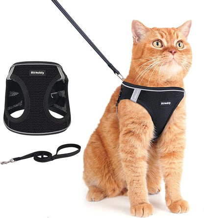 Rttochfy Cat Harness and Leash Set, Escape Proof Kitten Harness, Soft and Breathable Vest with Reflective Strip, Easy to Wear for Cats Walking and Traveling (Black, XS)