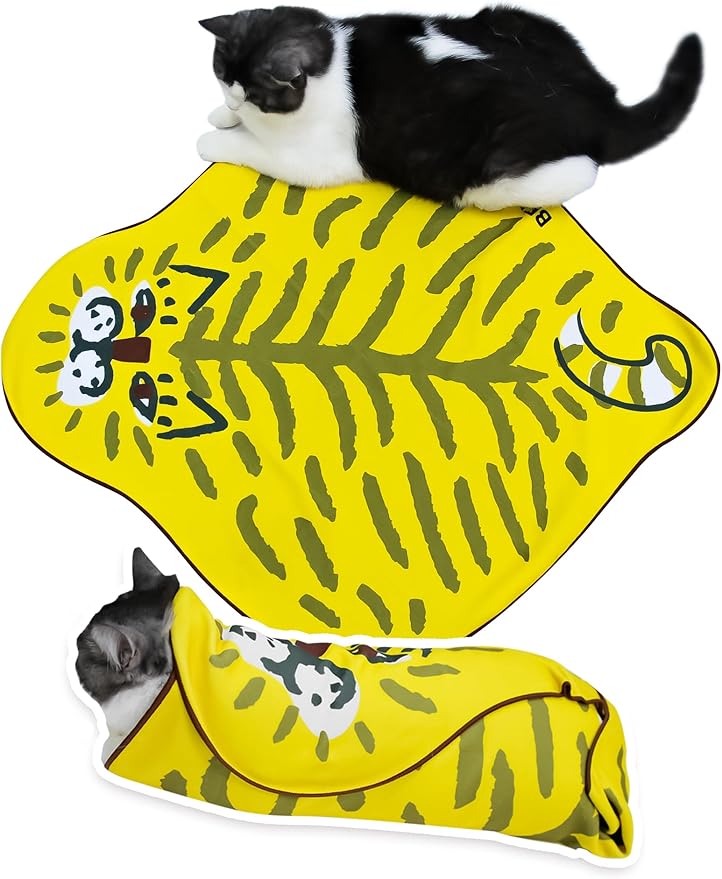 Cat Grooming Wrap for Cutting Nails, 27.6" Anti-Escape Calming Cat Swaddle Wrap for Medicine, Nail Clipping, Teeth Brushing, Ear Cleaning, Self-Adherent Burrito Restraint, (Tiger Print, L)