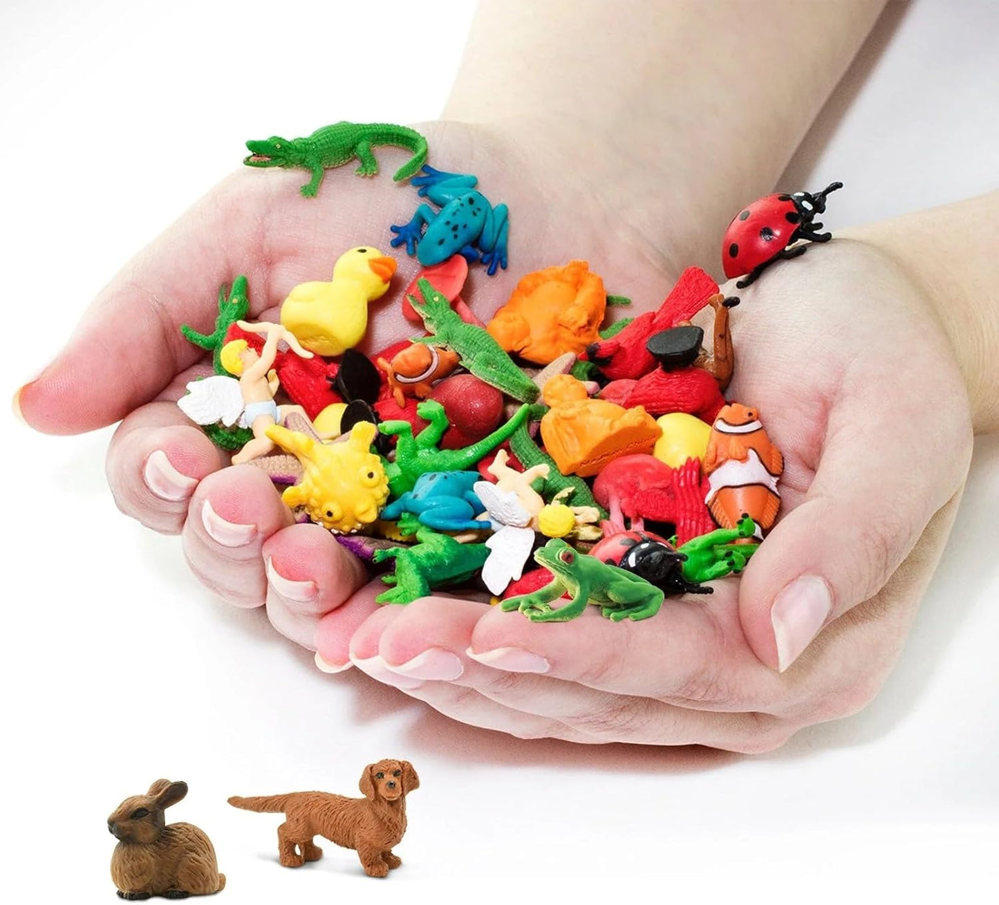 Safari Ltd. Good Luck Minis Pet Fun Pack - 8 Mini Figurines of Household Pets - Toy for Boys, Girls, and Kids Ages 5+