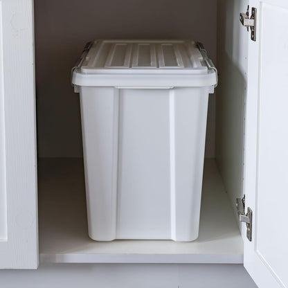 IRIS USA Stackable Dog Food Storage Container with 2 Cup Scoop, 4 Secure Latches, Fits up to 30 lbs, Pet Dry Food Bin, Gasket Seal Lid, BPA Free, Stackable, Easy Measure, White