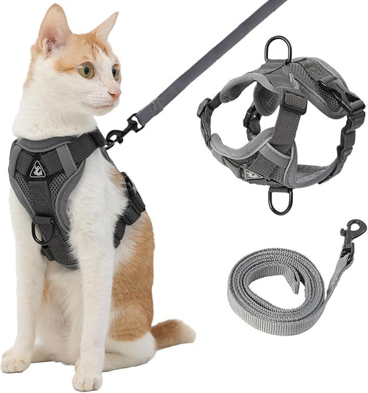 Cat Harness and Leash, Reflective Cat Harness Escape Proof for Walking, Adjustable Kitten Harness and Leash Set, 4 Buckles Easy Control Breathable Cat Vest Harness for All Types of Cats