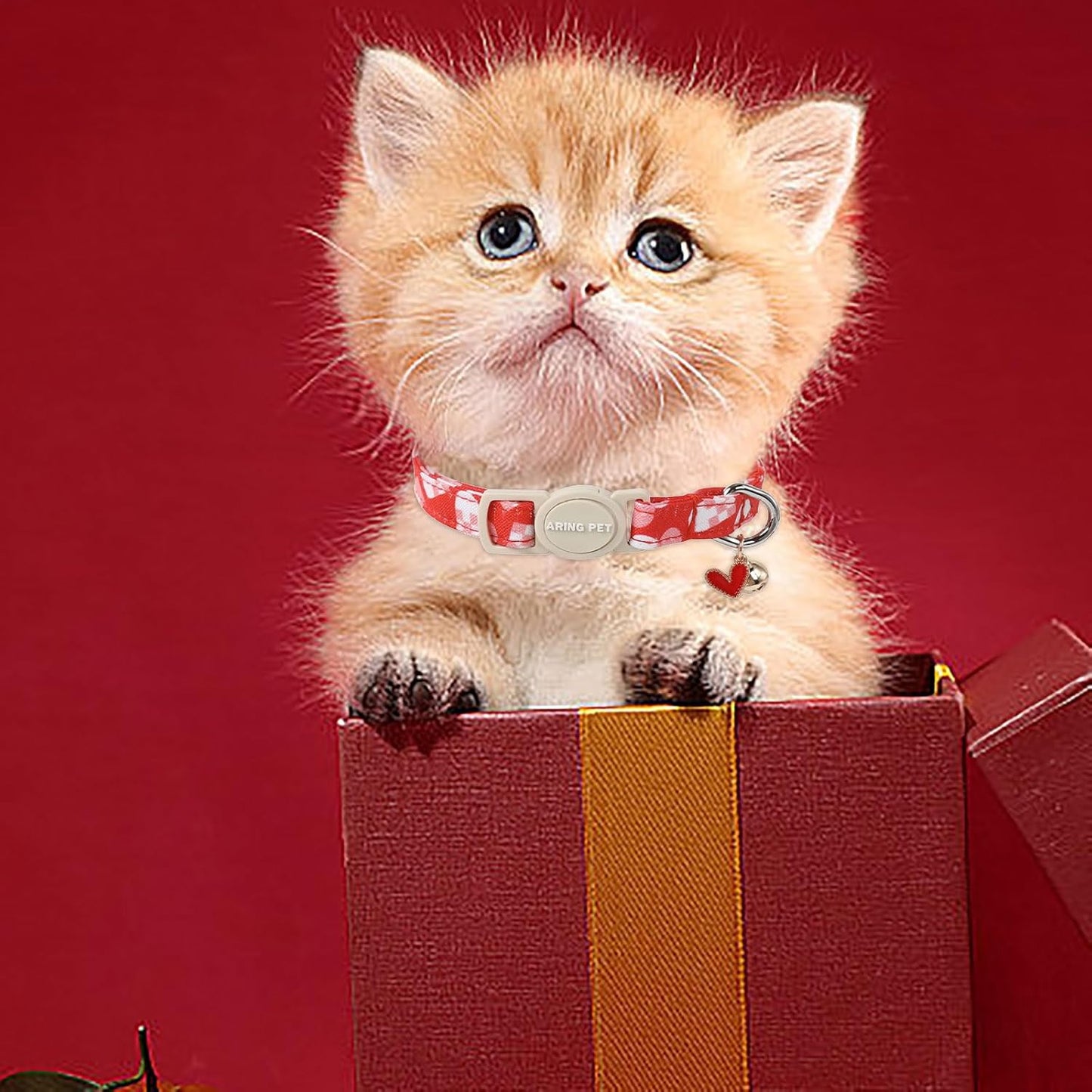 ARING PET 2 Pack Valentine's Day Cat Collars-Cute Heart Cat Collar Breakaway with Bell&Pendant, Adjustable Valentine Kitten Collars with Safety Buckle for Girl and Boy Cats