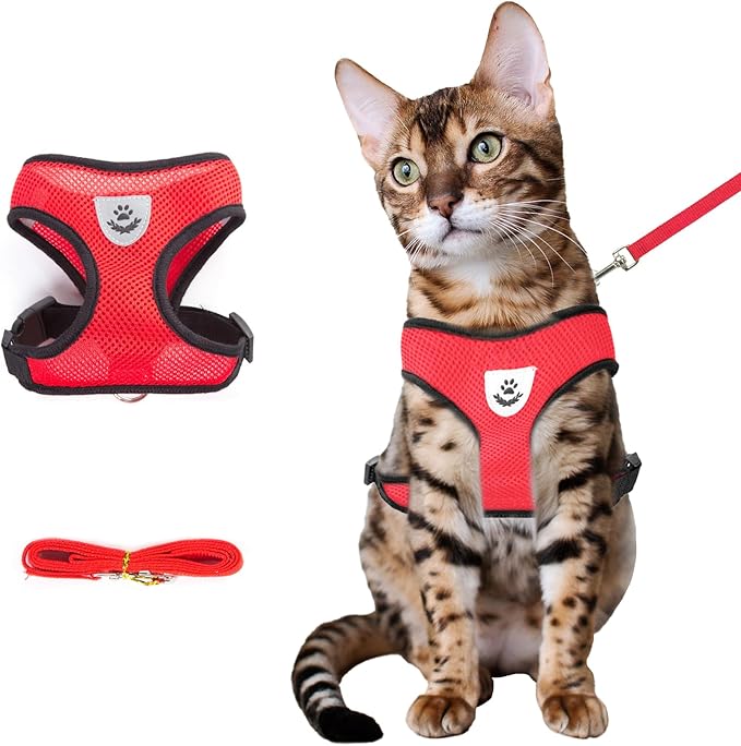 shudyear Summer cat Chest Harness and Leash, Anti-Escape Adjustable Soft mesh cat Leash and Chest Harness Set for All Types of Cats cat Vests (Size L,Red)