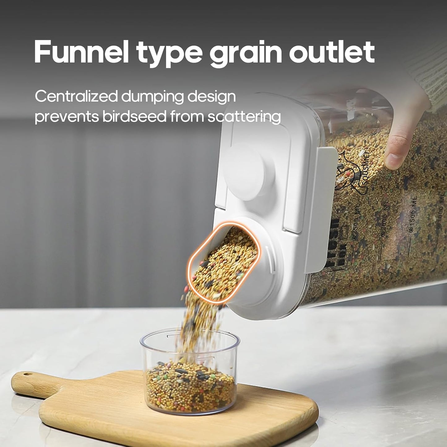 1.7 Qt/1.6 L Bird Seed Storage Container with Lids Airtight Measuring Cup, Bird Seed Dispenser Pet Food Container Are Used to Store Bird Food, Chicken Feed BPA Free (1.6L, Green)