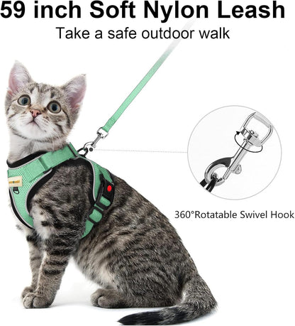 Cat Harness and Leash for Walking, Retractable Cat Harnesses and Leash Set Escape Proof, Breathable Soft Kitten Small Large Harness for Travel Training and Walking, Green, S
