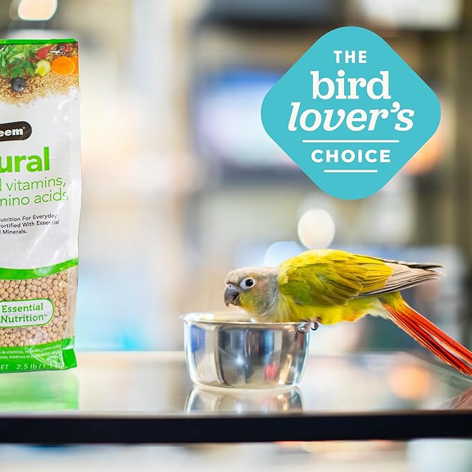 ZuPreem Natural Bird Pellets, Daily Bird Food for Parrot, Conure, Caique, African Grey, Eclectus, Small Cockatoo, Core Nutrition for Medium Large Birds, Added Vitamins, Parrot Food (ML, 3 lbs)