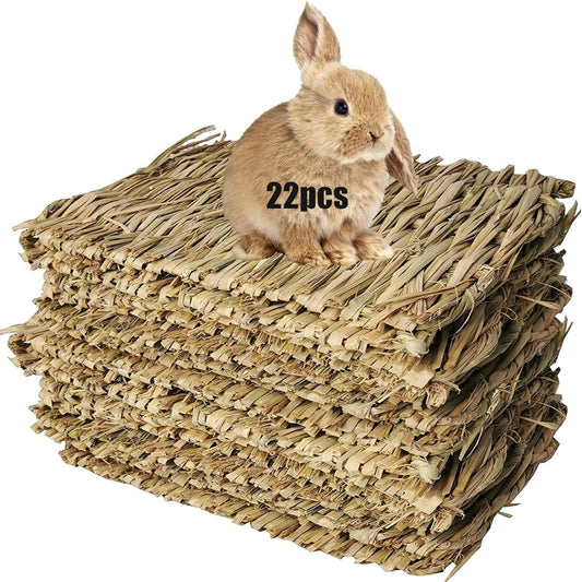 Hamiledyi Bunny Grass Mat Natural Woven Hamster Grass Bed Nest 22 PCS Small Animal Handmade Bedding Hay Mat Chewing Play Toy for Guinea Pig Chinchilla Rabbit Squirrel Hedgehog