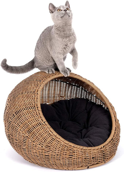 D+GARDEN Wicker Cat Bed Dome for Medium Indoor Cats - a Covered Cat Hideaway Hut of Faux Rattan Houses Pets in Dome Basket, Washable