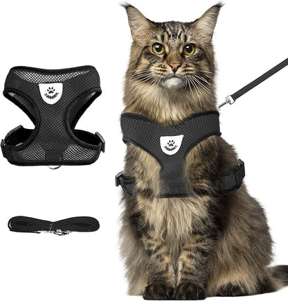 shudyear Summer cat Chest Harness and Leash, Anti-Escape Adjustable Soft mesh cat Leash and Chest Harness Set for All Types of Cats cat Vests (Size XL,Black)