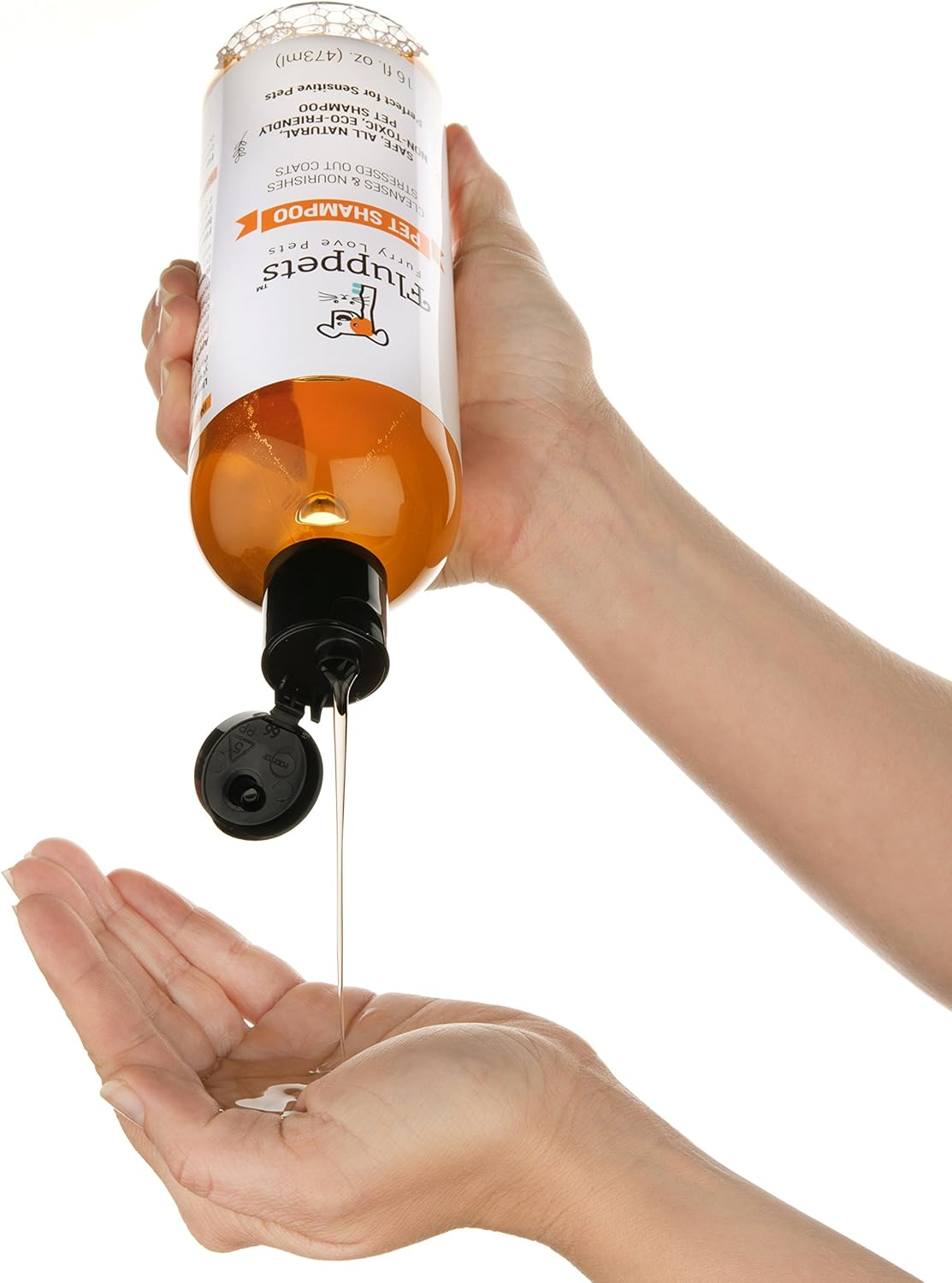 Certified Organic Pet Shampoo Natural Hypoallergenic Non Toxic For Sensitive Itchy Skin For Dogs, Cats, Puppies, Guinea Pigs and Rabbits. Concentrated Formula 16 Ounce