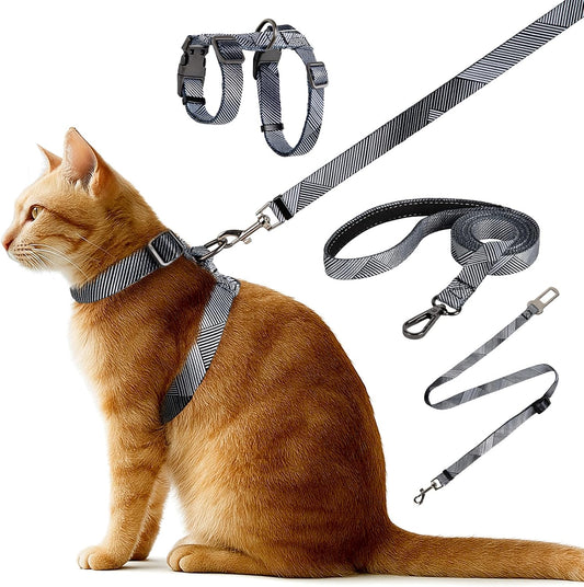 Cat Harness and Leash Set, Anti Escape Adjustable Cat Leash, Comfortable Soft Lightweight, Use Safe & Easy, Suitable for Small, Walking Kitten Harness for Large Medium Small Cats, Black