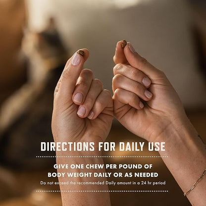 Rocco & Roxie Senior Cat Hip & Joint Supplements - Chicken Flavored Glucosamine Joint Supplement for Cats, Cat Arthritis Pain Relief, with Green Lipped Mussel, Made in USA, Over 300 Crunchy Chews