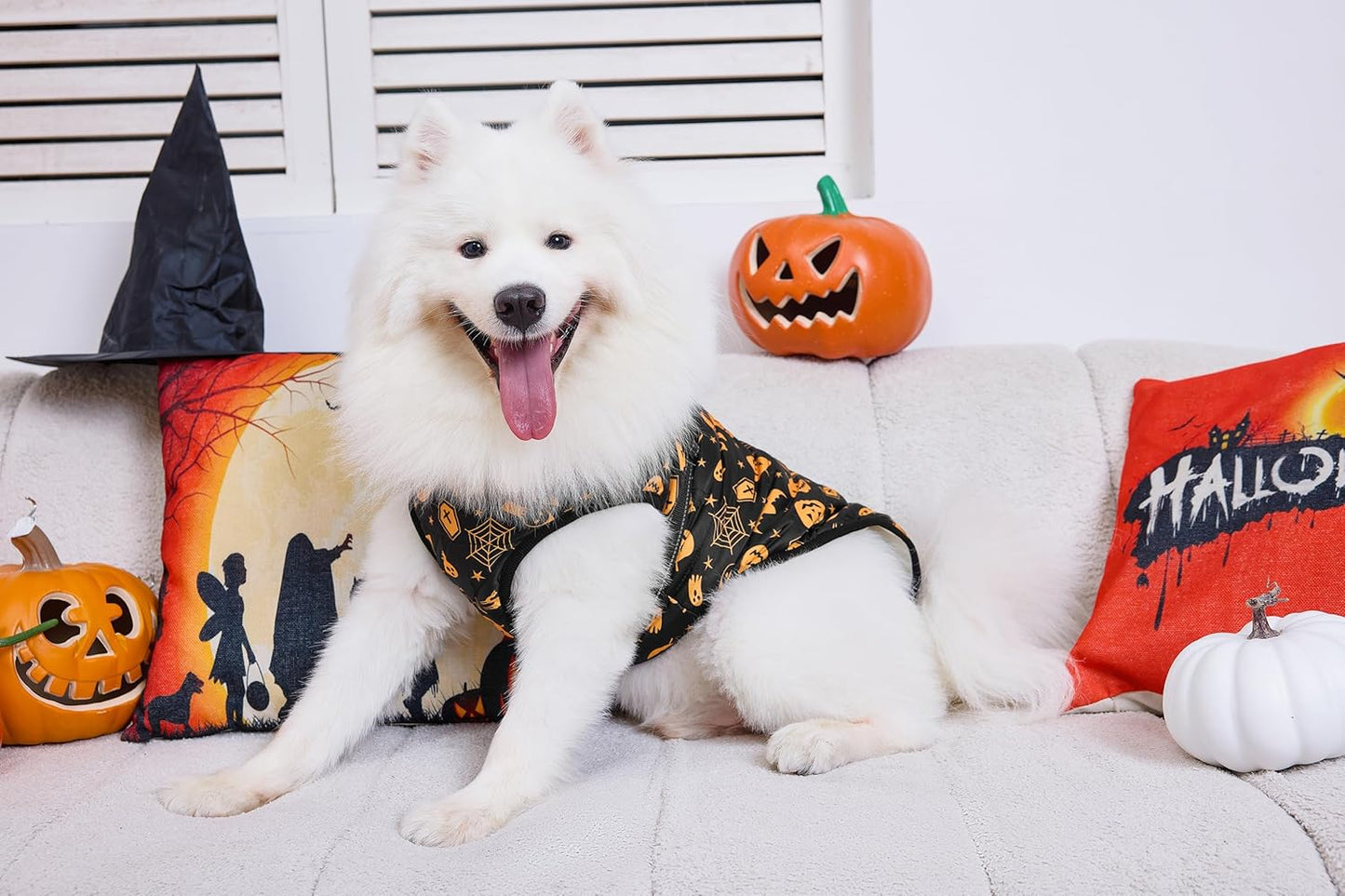 Aiboria Winter Dog Coat Windproof Fleece Jacket with Chest Strap Dog Vest Harness Halloween Black L