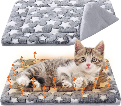VitalCozy 2 Pack Self Warming Cat Mat Self Heating Pad Bed Reversible Machine Washable Reflects Body Heat Warm Thermal Pet Pad Crate Blanket for Feral and Indoor Cat(Star,21" X 14")