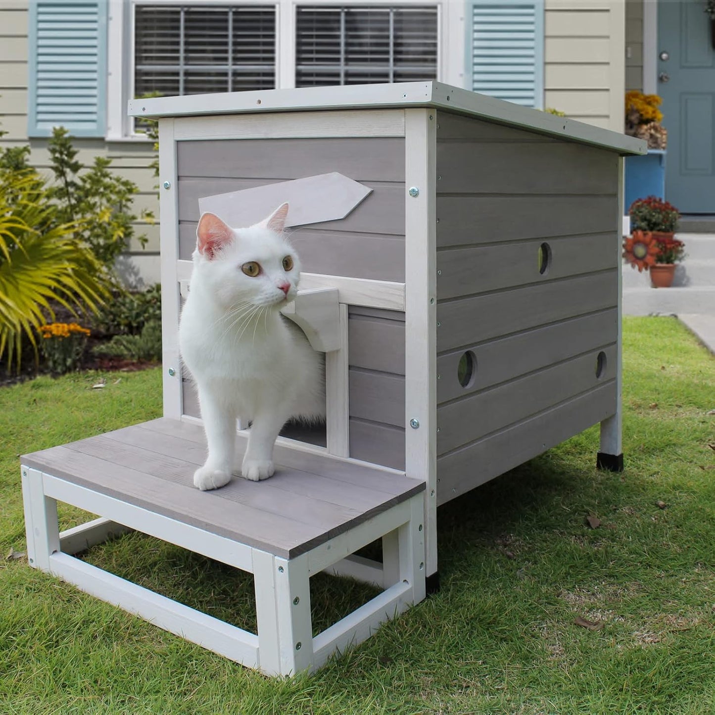 Rockever Outdoor Cat House, Large Outdoor Houses for Feral Cats Wooden Outside Cat Shelter Weatherproof with Escape Door