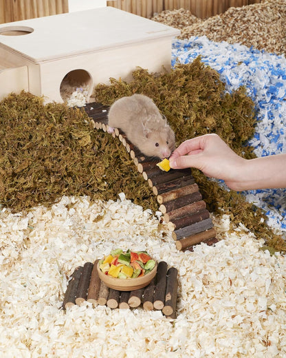 Niteangel Hamster Snack & Treats Toy - Small Animal Natural Treat for Dwarf Syrian Robo Hamsters Gerbils Mice Lemmings Degus or Other Small-Sized Pets (Freeze-Dried Sweet Pepper)