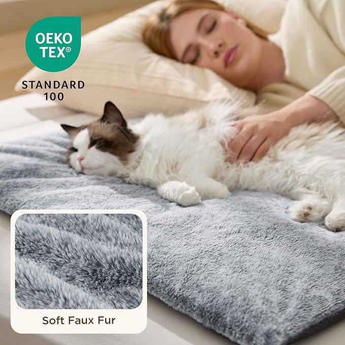 Bedsure Self Warming Cat Bed, Extra Warm Self Heating Pad for Cats & Dogs, Anti-Slip Medium Thermal Pet Mat Indoor with Removable Washable Cover, 29" x 19", Grey