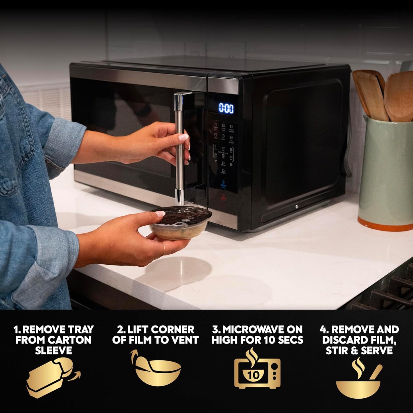 Cesar Warm Bowls Wet Dog Food Chicken & Beef Entree with Vegetables Entrée, 2.7 oz. Trays (10 Count, Pack of 1)