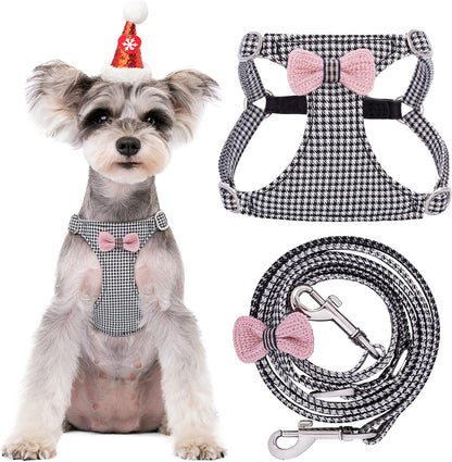 Puppytie No Pull Small Dog Harness with Multifunction Dog Leash,Lightweight Soft Adjustable No Choke Escape Proof Pet Harness Vest Pet Harness Vest,Knitted Black-White,S