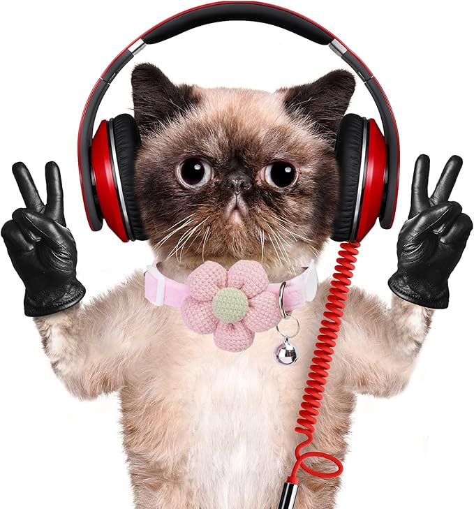 Breakaway Cat Collars with Bells, MUZIEBA Kitten Collar for Girl Boy Adjustable Safety Kitty Collars for Cats Puppy and Small Pets (Pink)