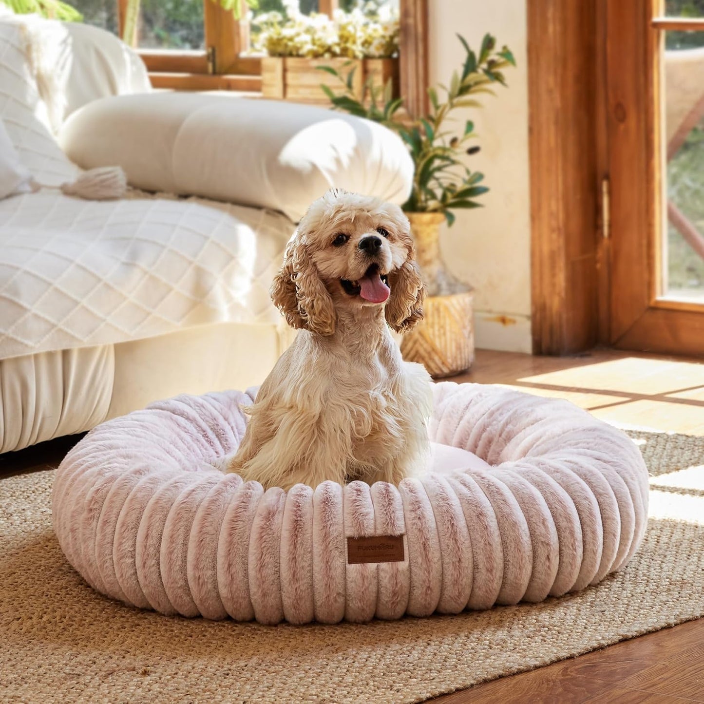 FUKUMARU Dog Bed, Calming Donut Dog Beds for Anxious Puppies, Modern Aesthetic Cat Bed with Gradient Print, Cute Round Pet Beds with Washable Cover, Orthopedic Puppy Bed, Pink, Small, 25 inches