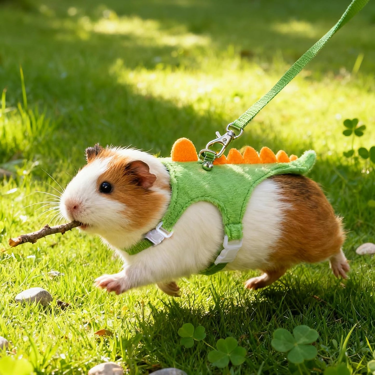 Ferret Harness and Leash Set Dinosaur Shaped Small Pet Harness and Leash Set with Safety Bell, Adjustable Vest for Ferret, Hedgehog, Guinea Pig, Rabbit and Other Small Animals