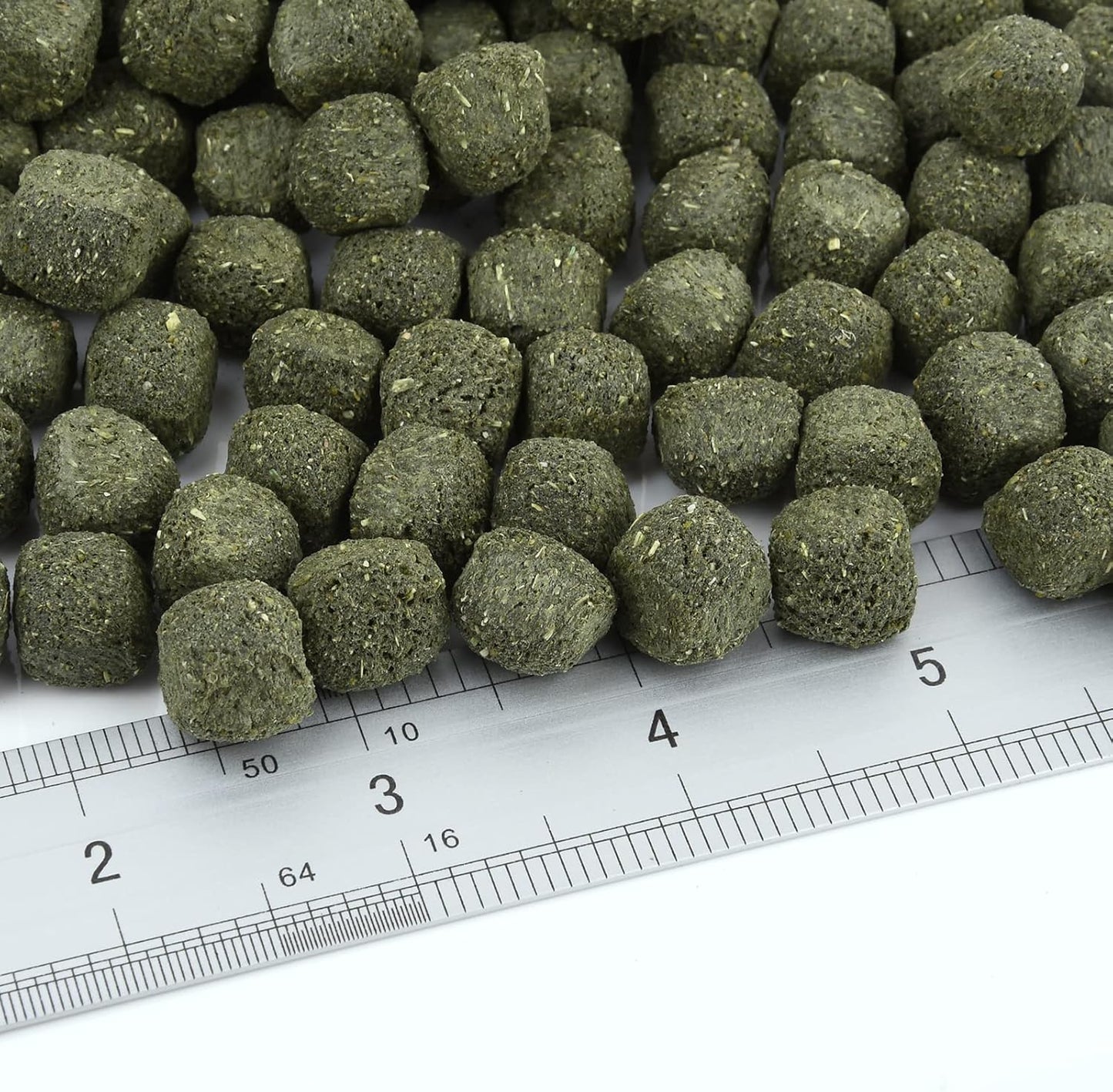 Timothy Hay Cubes 36 oz (6 * 6 oz) -100% Natural Timothy Hay Made Pellets for Rabbits Tortoise Guinea Pig