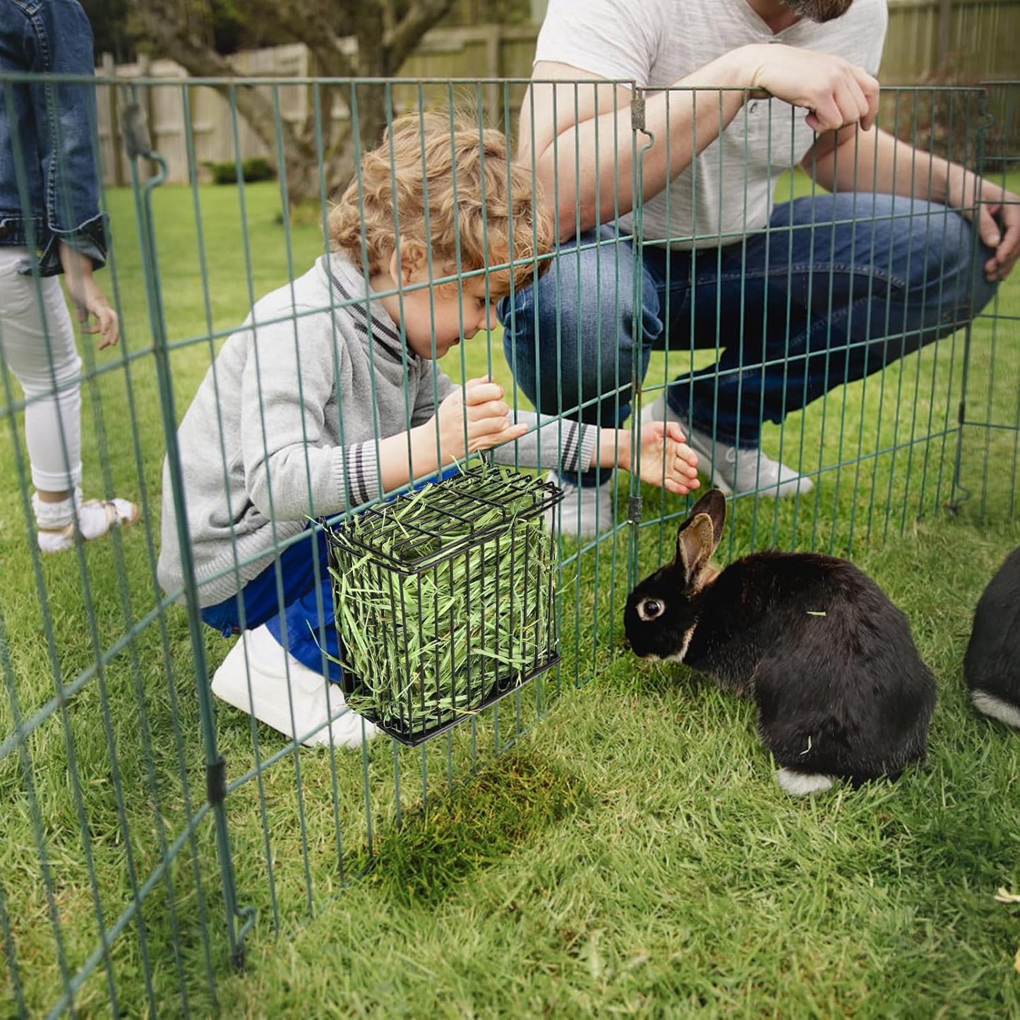 New Upgraded Rabbit Hay Feeder,Comes with Lid to Prevent Critters from Jumping in,Metal Frame Hay Rack with Adjustable Hook,for Rabbits Guinea Pigs Bunny Chinchillas Small Animals (Black)