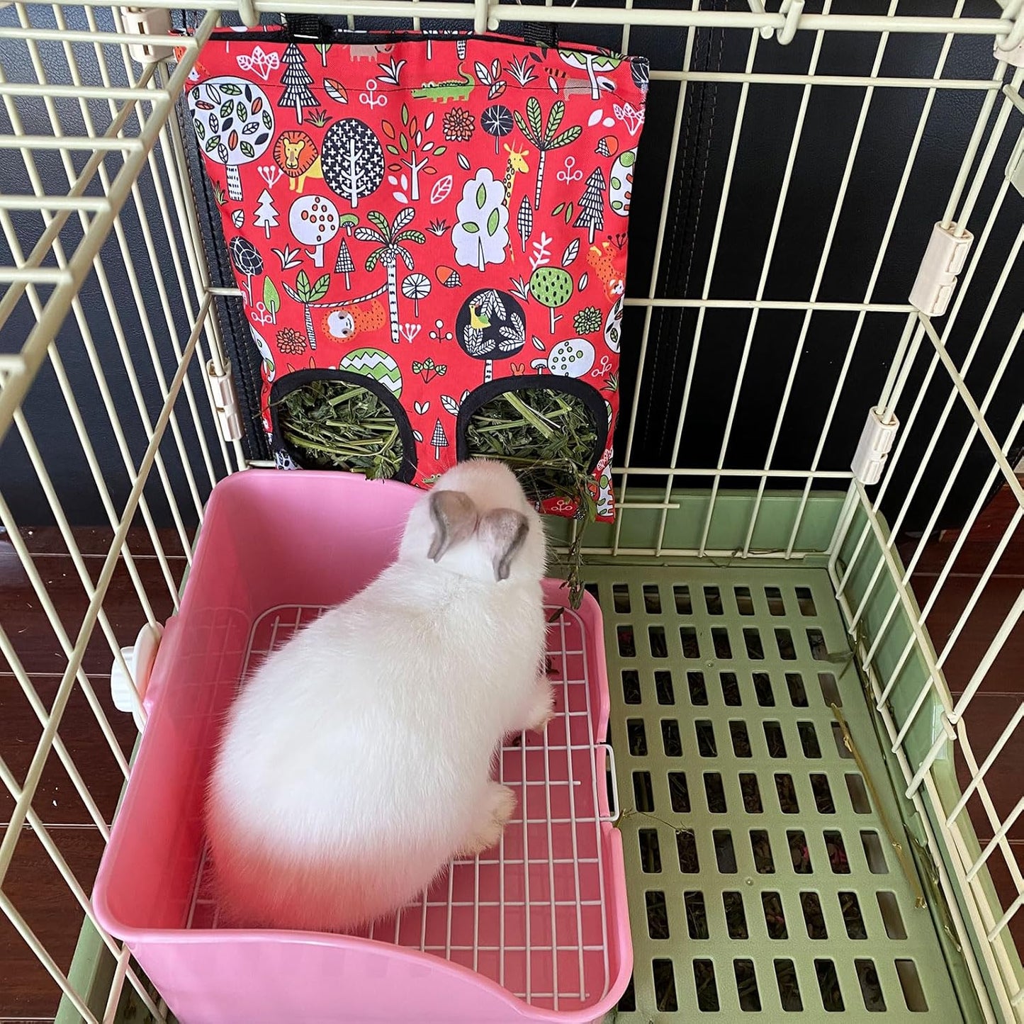 Rabbit Litter Box with Hay Bag, 4-in-1 Rabbit Potty Toilet Feeding Cleaning Set for Dwarf Bunny Guinea Pig Chinchilla (Pink)