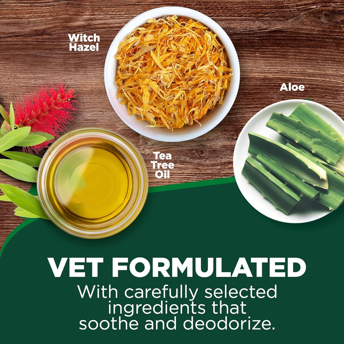 Vet's Best Ear Relief Finger Wipes, Ear Cleansing Finger Wipes for Dogs, Sooths & Deodorizes, 50 Disposable Dog Wipes